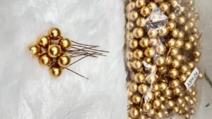 Pearl with stem